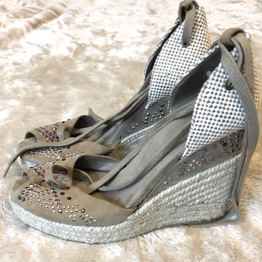 BCBG Wedges